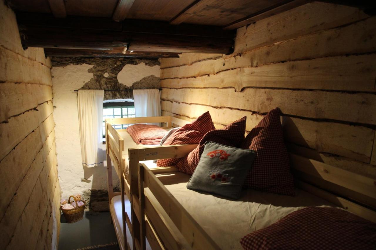Sachserhof Ferienwohnungen In Sachsenburg Esterno foto